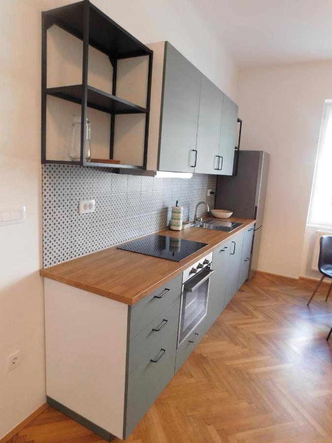 Dream Apartment Любляна Екстер'єр фото